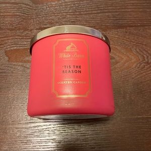 ‘Tis The Season Holiday Candle NWT & FREE SHIPPING